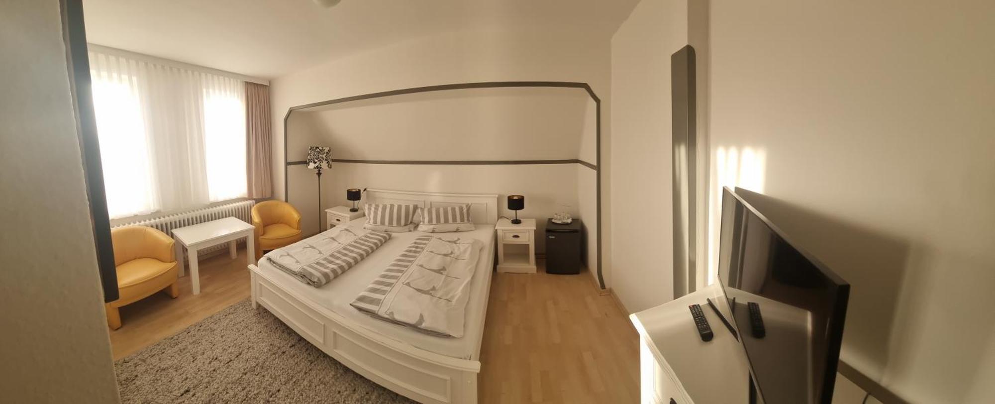 Hotel-Cafe-Lindow 文尼斯塔特 外观 照片